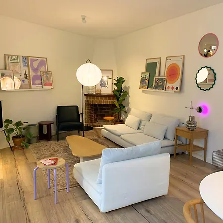 Nordic! 1 Bedroom Apartment *